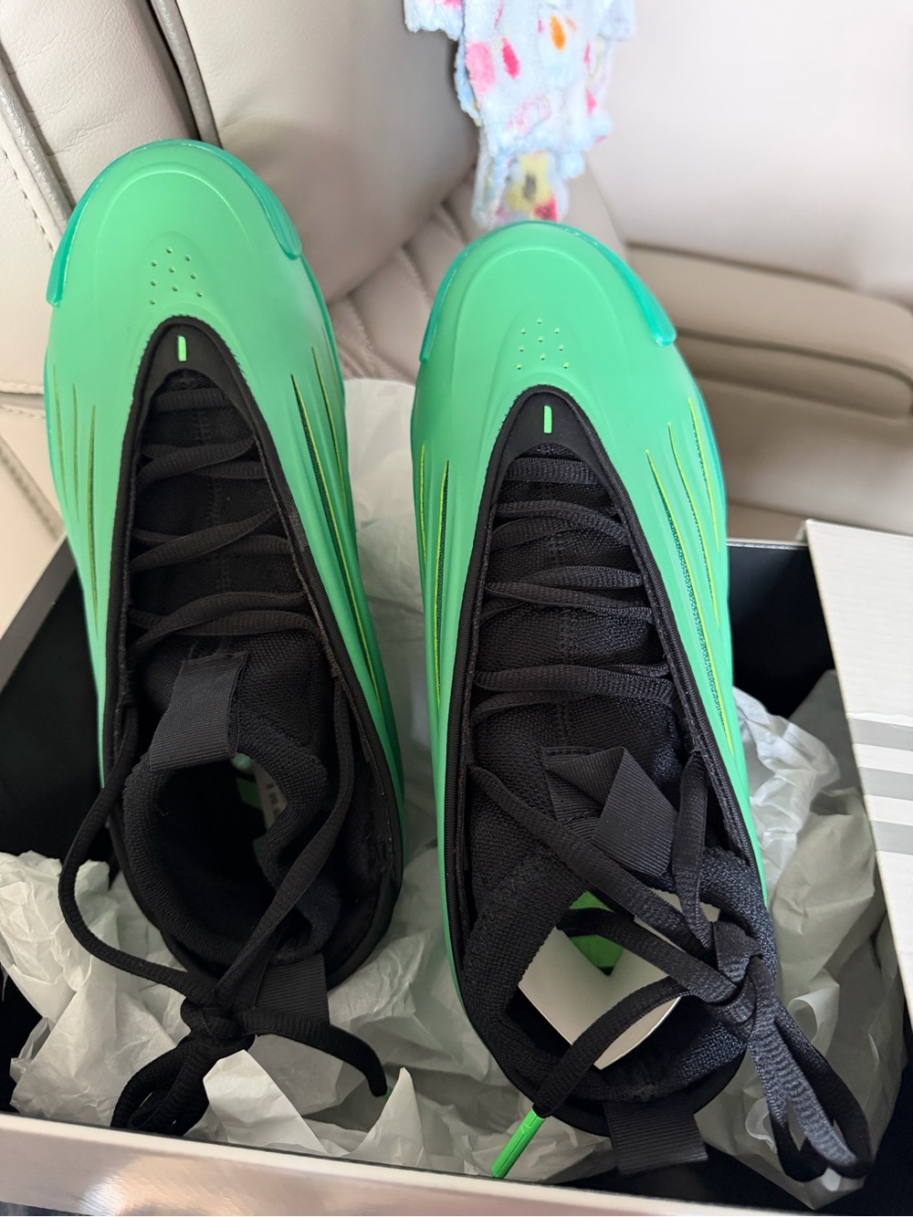 adidas Men's Green and Black Athletic Sneakers